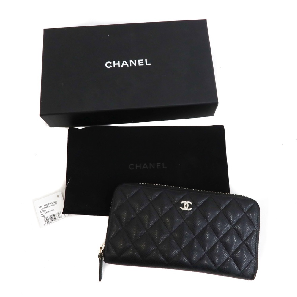 Authentic CHANEL black caviar wallet with CC
